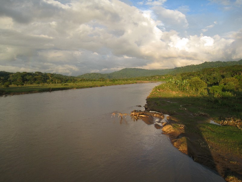 ../Images/River to Jaco Beach 2.jpg